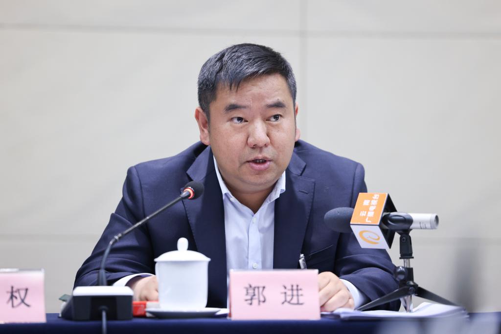 两会·影像链接丨他们从基层一线来到人民殿堂(图12)