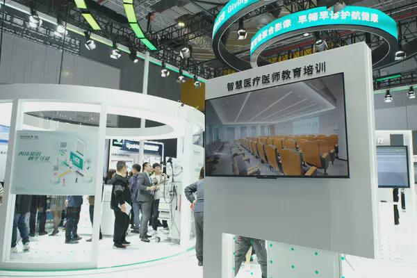 富士胶片参展CMEF2024智慧影像融合构筑全景解决方案(图7)