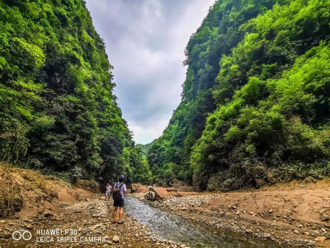 星空体育网站：隐藏在山水间的戏水天堂正是纳凉好去处(图3)