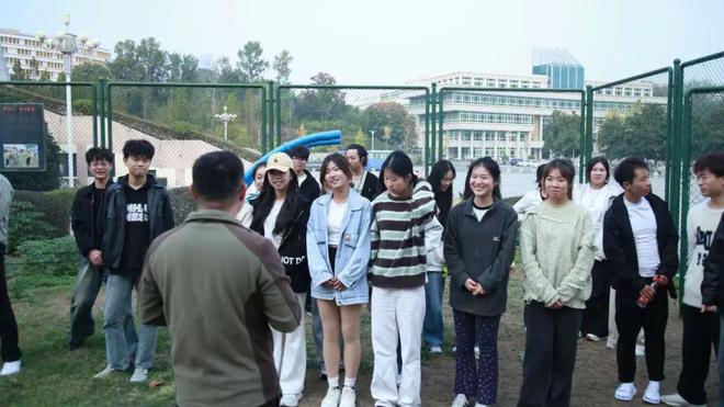 星空体育网站：凝心聚力赋能提升信阳师范大学传媒学院2024年学生干部培训班圆满结业啦！(图6)
