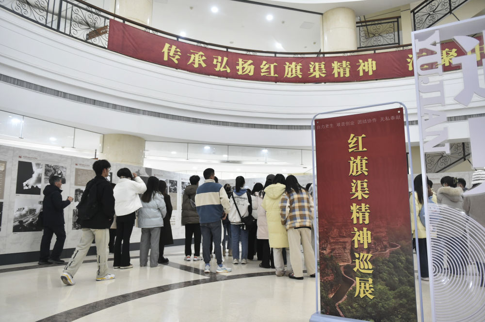 红旗渠战天斗地英雄气(图11)