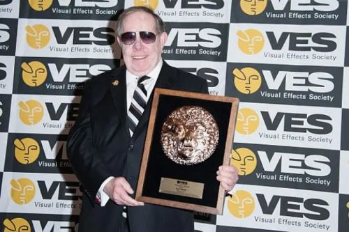 好莱坞特效大师《创:战纪》十五周年专访:15年前电影视效仍超前时代(图8)
