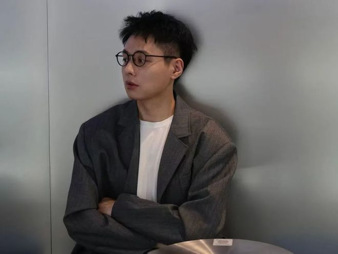 辞职4年收入1000万当代年轻人不工作行不行？来听他们说｜520友趣派对·沙龙(图2)