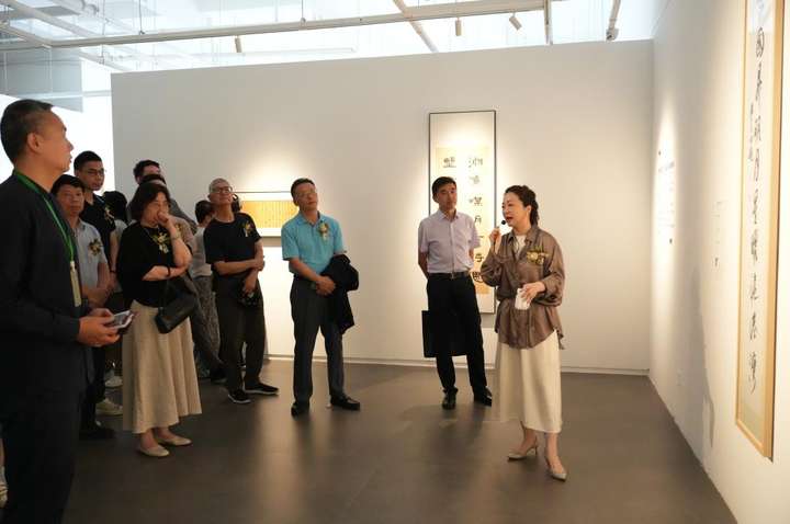 “星曜元年・沪港承启”2025曜星艺术馆周年纪念暨学术研讨会聚焦文化传承与创新(图3)