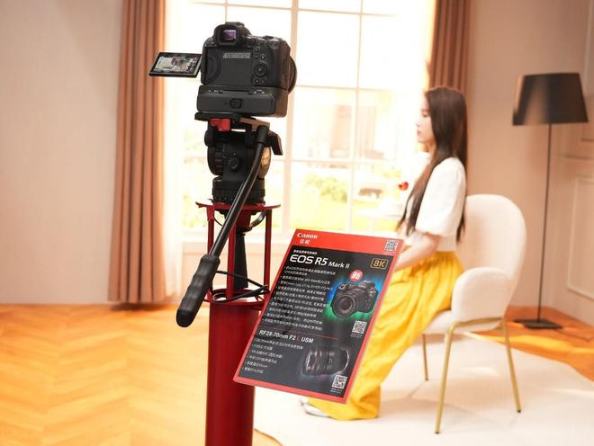 星空体育:BIRTV2024:佳能携XR虚拟制作系统引关注(图3)