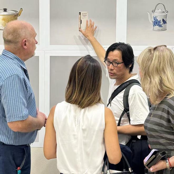 星空体育网站：对白-中国（上海）当代摄影艺术展在白俄罗斯首都明斯克举行(图7)