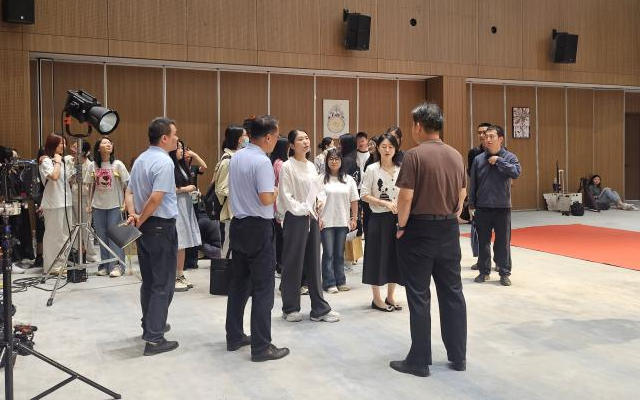 星空体育网站：西安：从千年古都到“短剧之都”的跨界突围(图3)