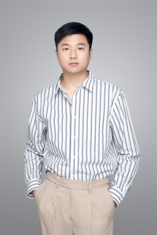 星空体育:「柯柯旅行记」陈斌洁斩获2025新浪微博最具成长力摄影大V(图3)