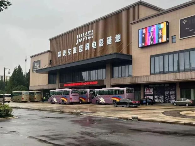 郑州太能演了!(图2)