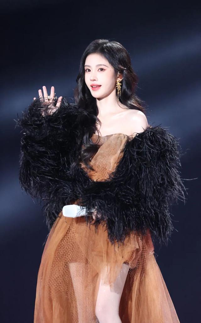 丝芭传媒:鞠婧祎多次罔顾事实、编造谎言涉嫌严重经济犯罪(图6)