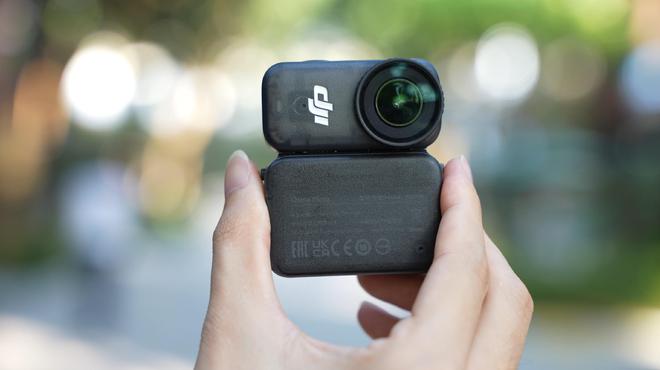 2025户外影像分岔口：性能党退场大疆影石抢江山(图8)