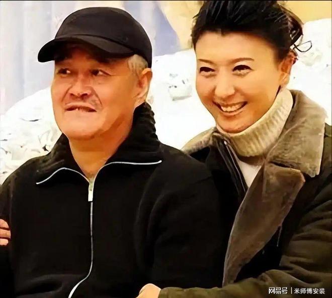 53岁晚节不保？踩着赵本山上位的闫学晶终是为荒唐行径买了单(图7)