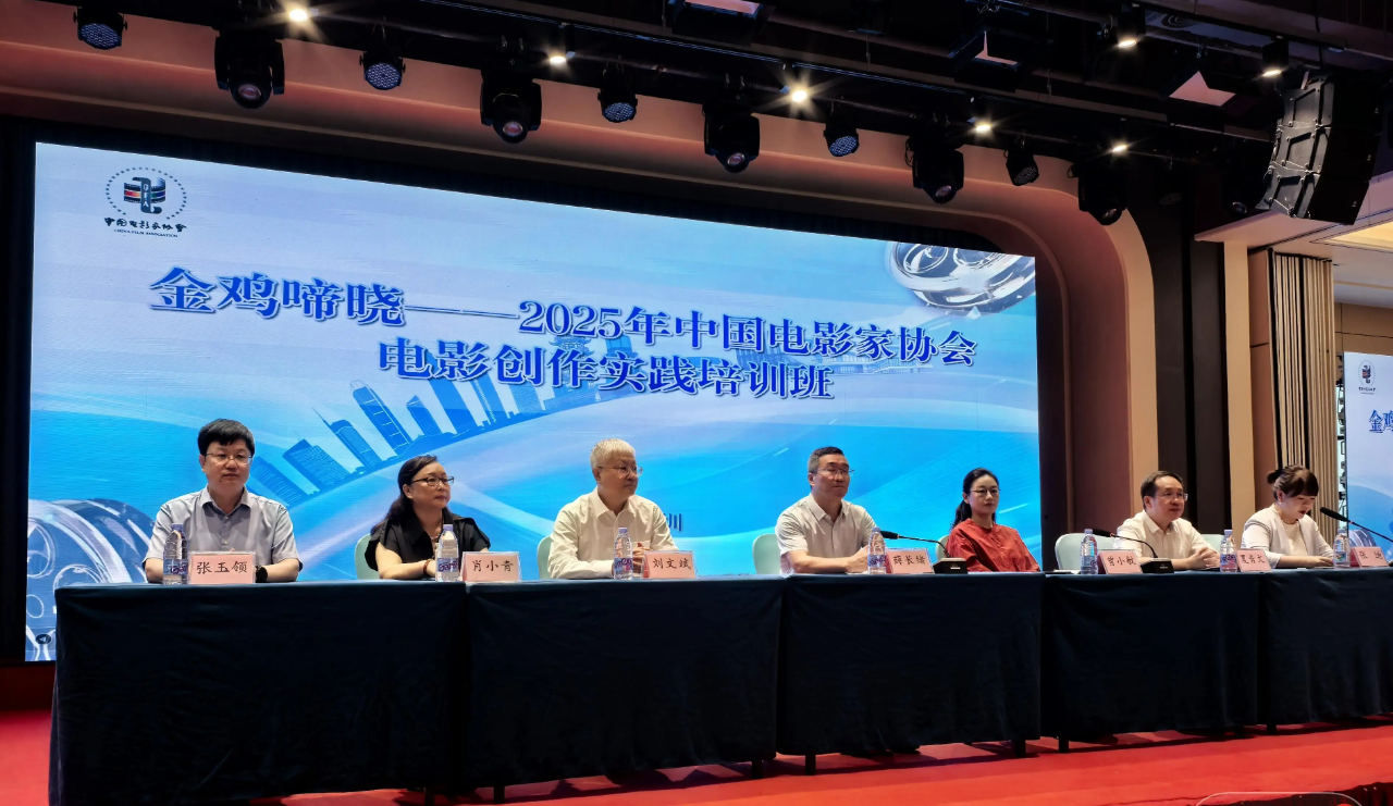 星空体育网站：营商观察｜看深圳盐田如何玩转场景+服务+产业新生态？(图3)