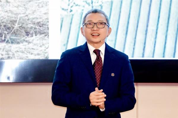 陈一丹奖教奖学金百万重奖激励师生武汉学院两项特别机会为学子“搭桥”(图2)