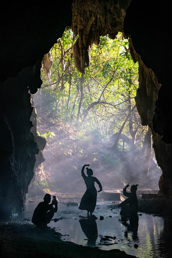 两会·影像链接丨展望“十五五”：互联网“织”梦新大众文艺舞新篇(图5)