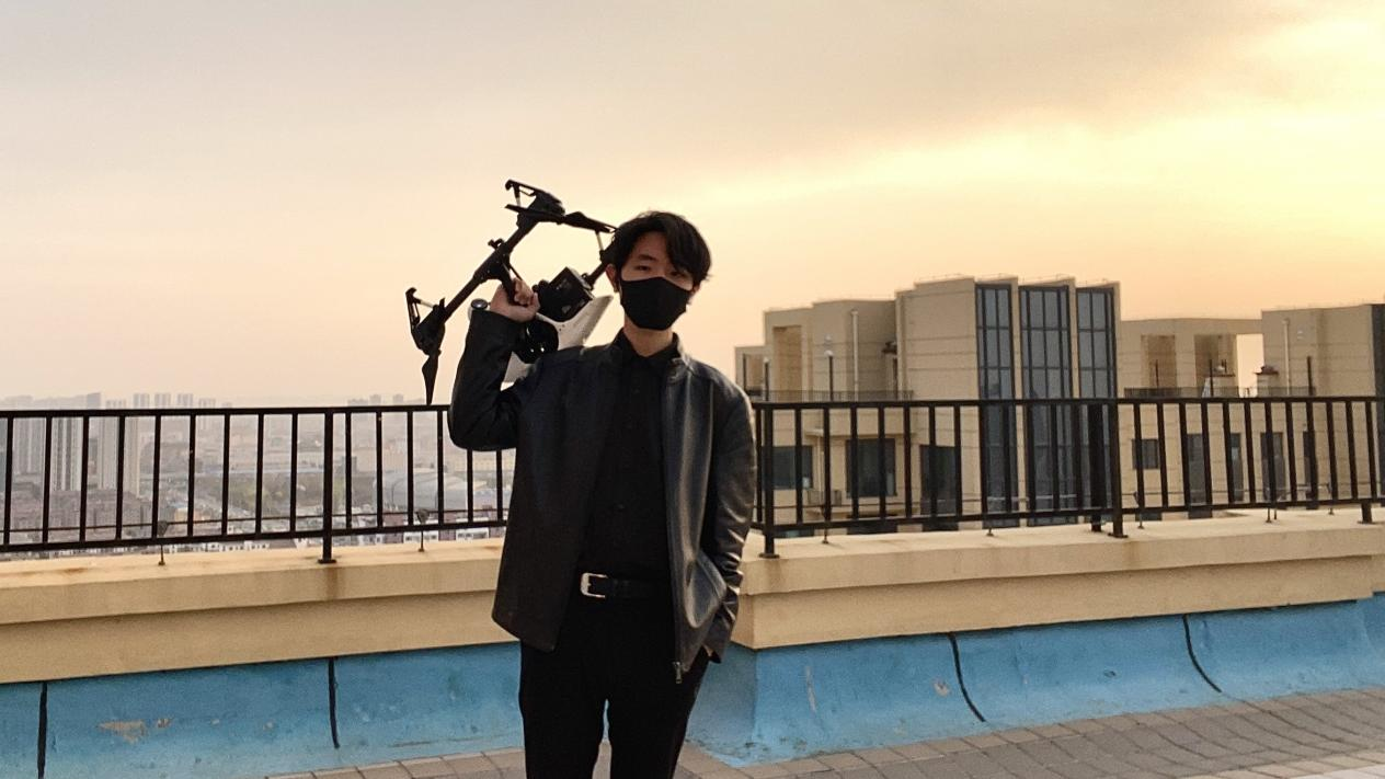 谢宇坤：以翼逐梦以镜传情用航拍书写青春正能量(图4)