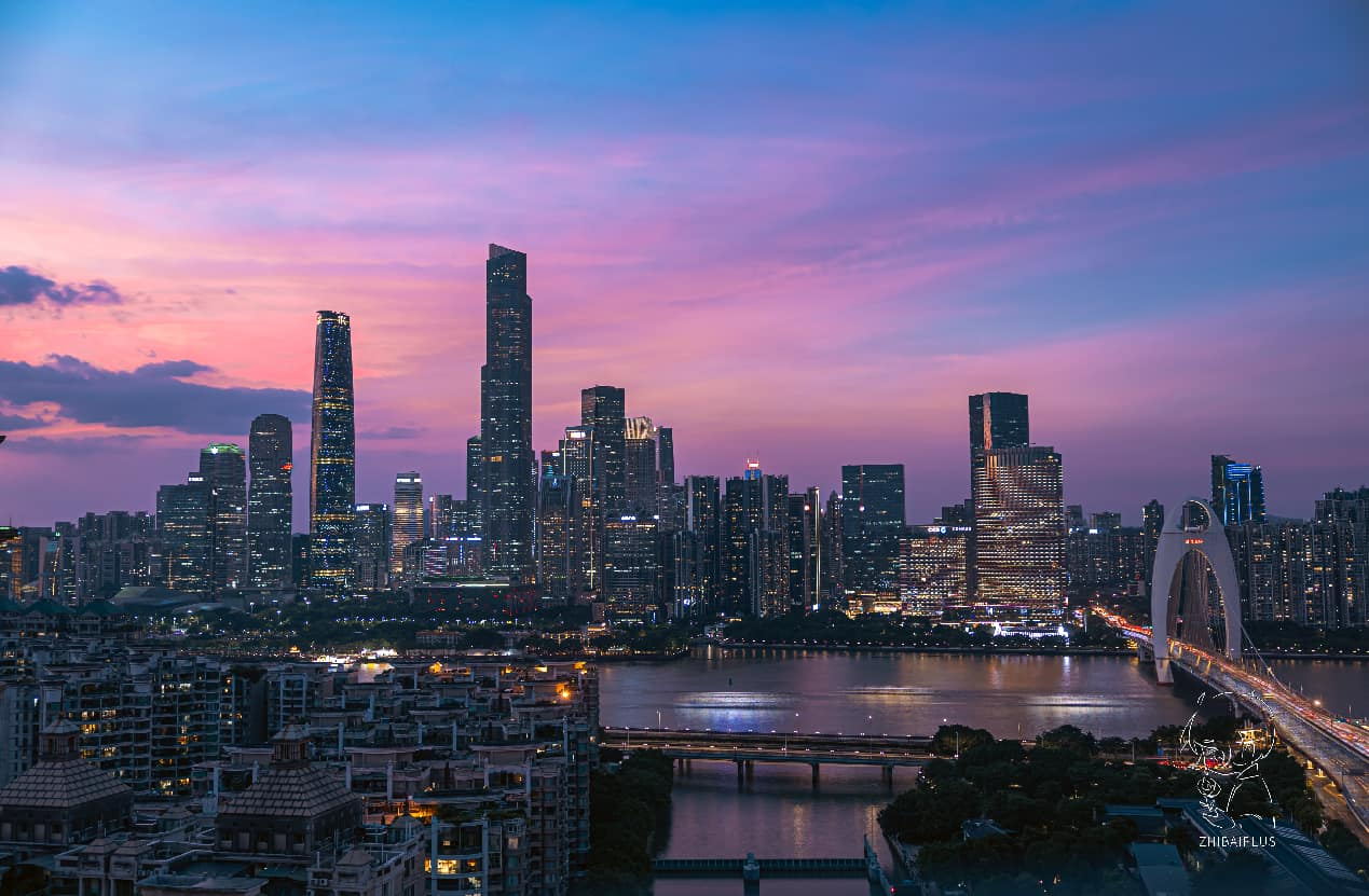 谢宇坤：以翼逐梦以镜传情用航拍书写青春正能量(图6)